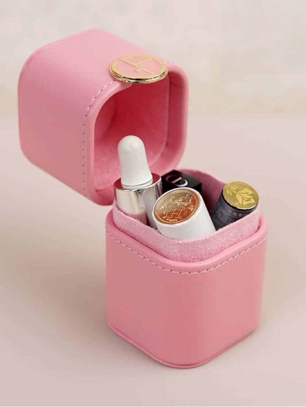 Giorgio Armani Pink Travel / Perfume Jewelry Case - Picture 6 of 6